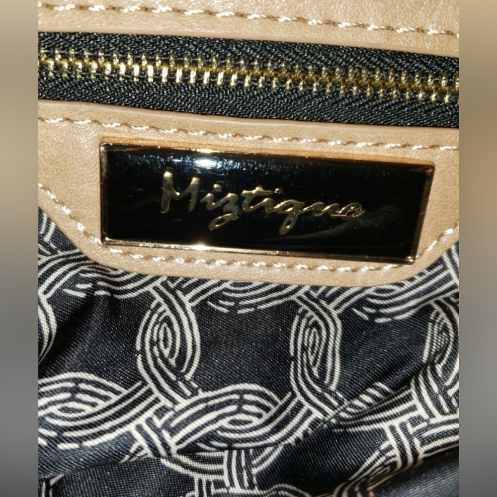 Miztique Classic Brown Crossbody Bag - Picture 4 of 4